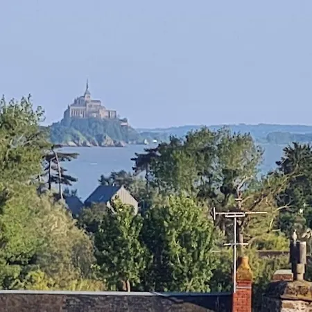 Avec Vue Mont Saint-michel Сен-Жан-ле-Тома